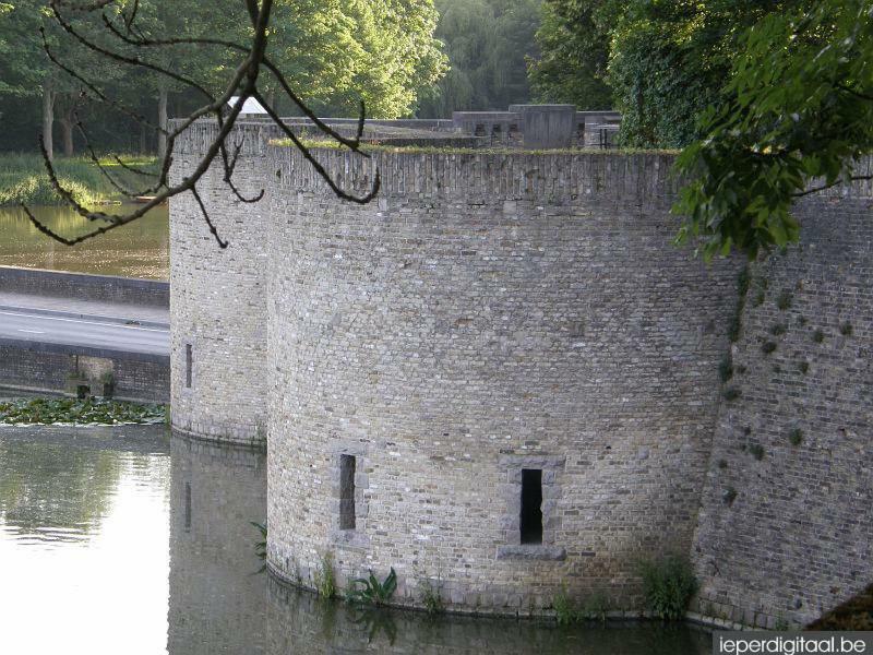 Discover Ypres Extérieur photo